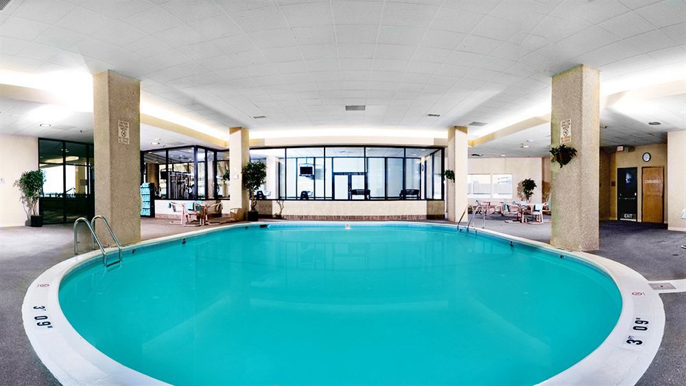 Отель Doubletree By Hilton St Paul Downtown Сент-Пол Экстерьер фото